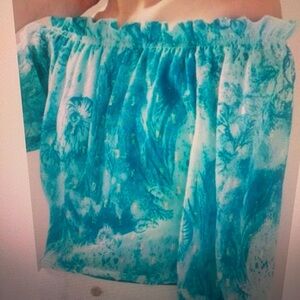 White House Black Market off shoulder clip dot gold metallic ocean blue top sz M